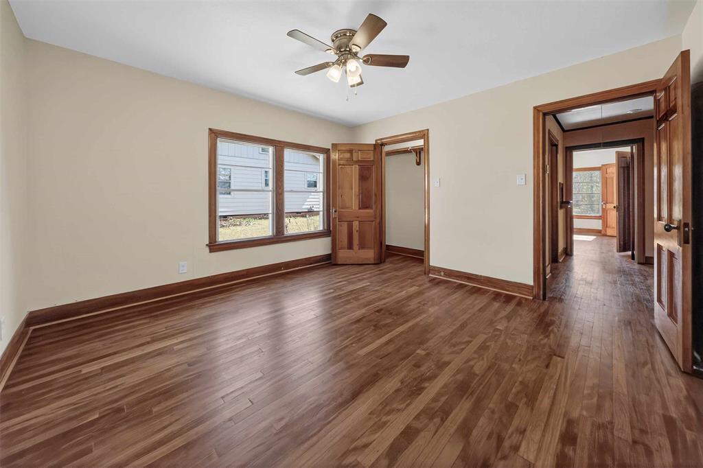 404 Rogers Avenue Property Photo 23