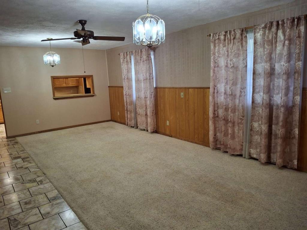 602 West Street Property Photo 6