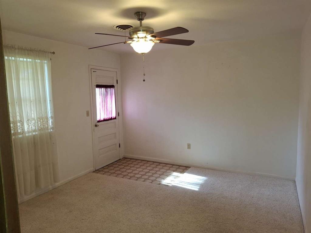 602 West Street Property Photo 12