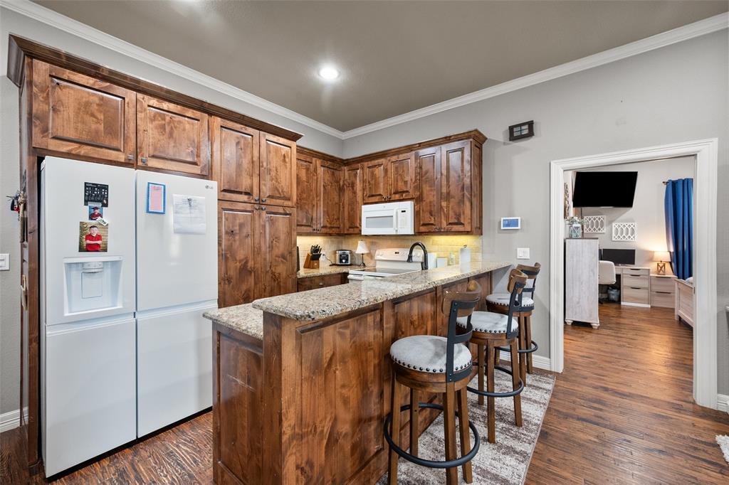 606 Sunset Point Property Photo 25