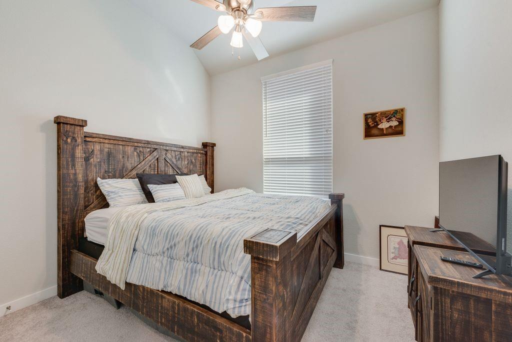 1308 E Swan Trail Property Photo 10