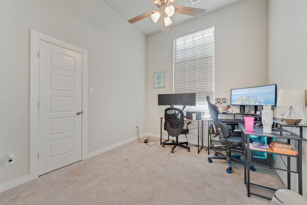 1308 E Swan Trail Property Photo 15