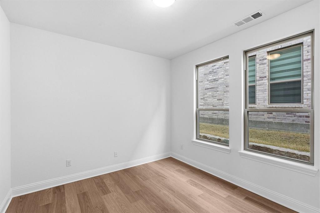 609 Dublin Drive Property Photo 19