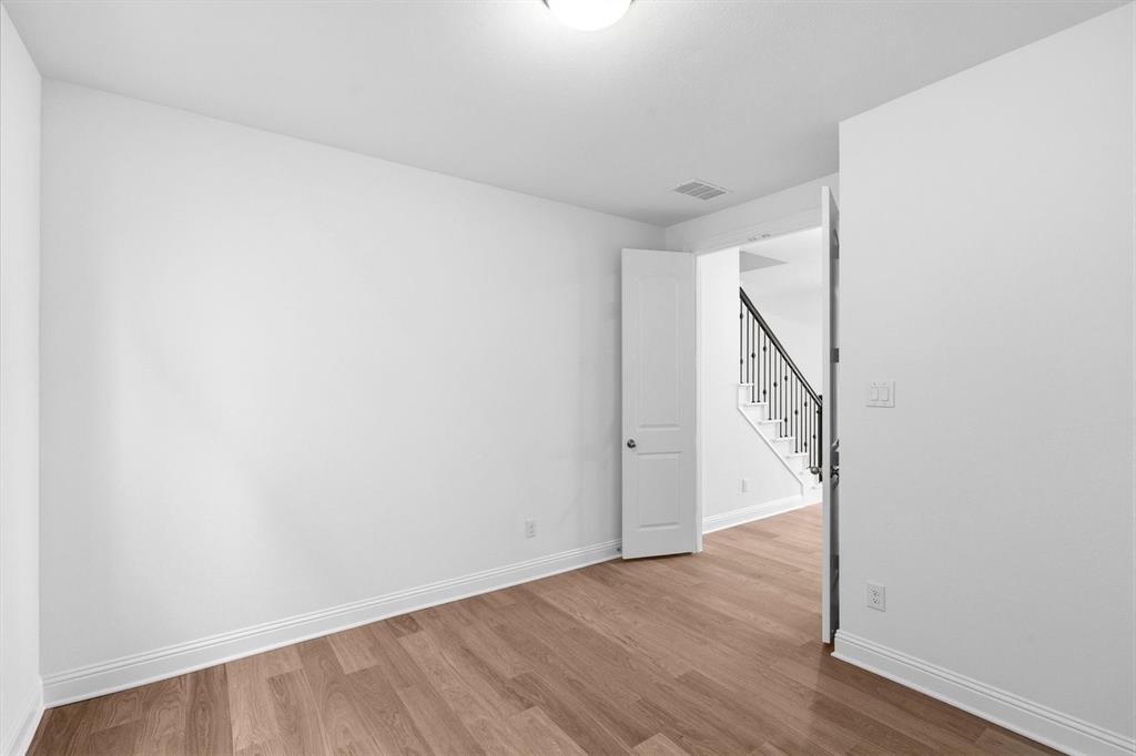 609 Dublin Drive Property Photo 31