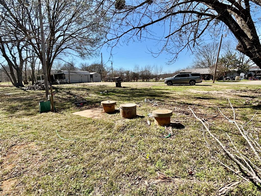 5252 E Fm 1396 Property Photo 4