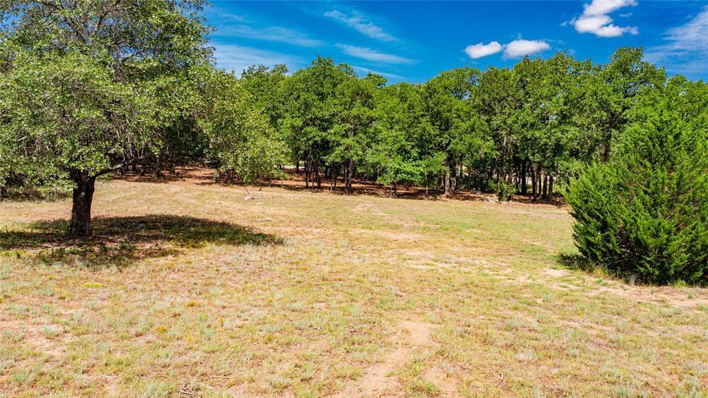310 Rolling Bend Property Photo 1
