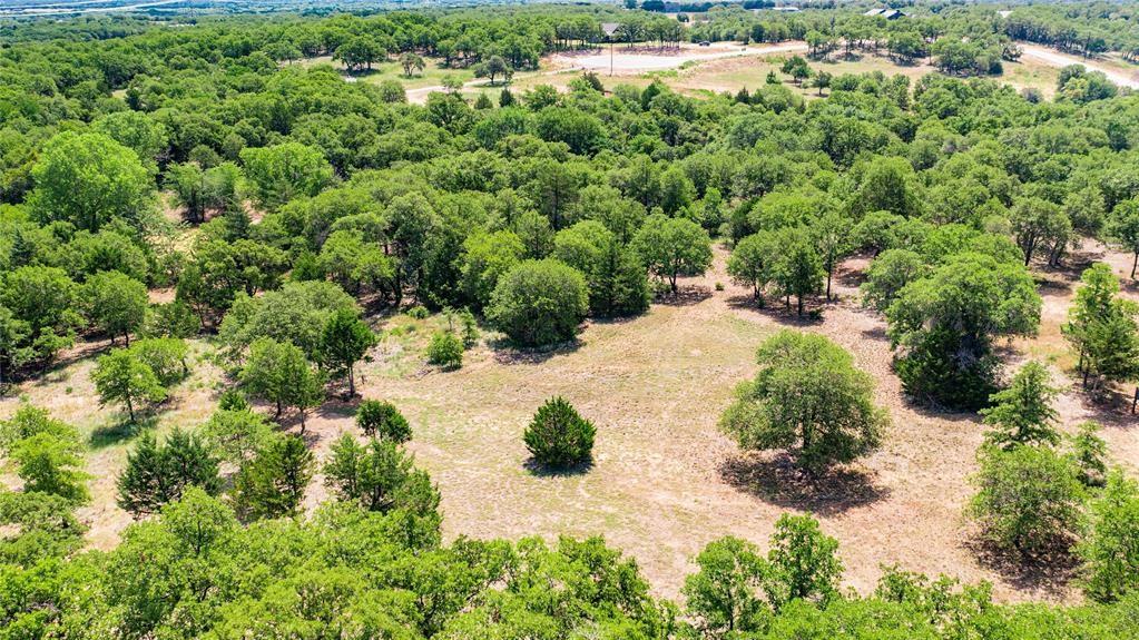 310 Rolling Bend Property Photo 19