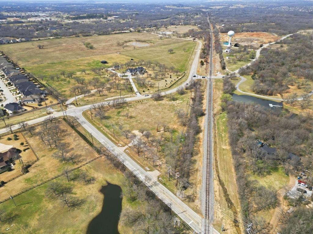 225 Orchid Hill Lane Property Photo 3