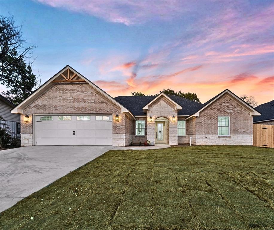 2509 Stewart Drive