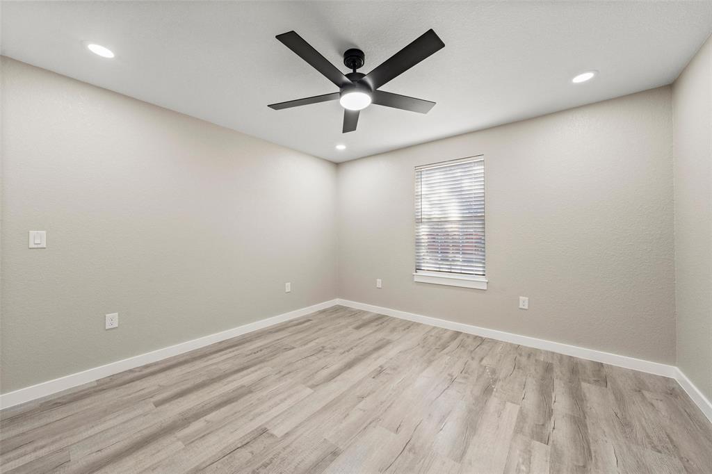 2509 Stewart Drive Property Photo 13