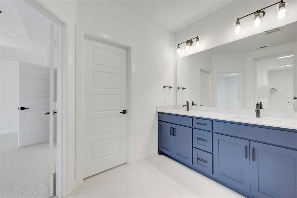 2856 Yampa Drive Property Photo 25