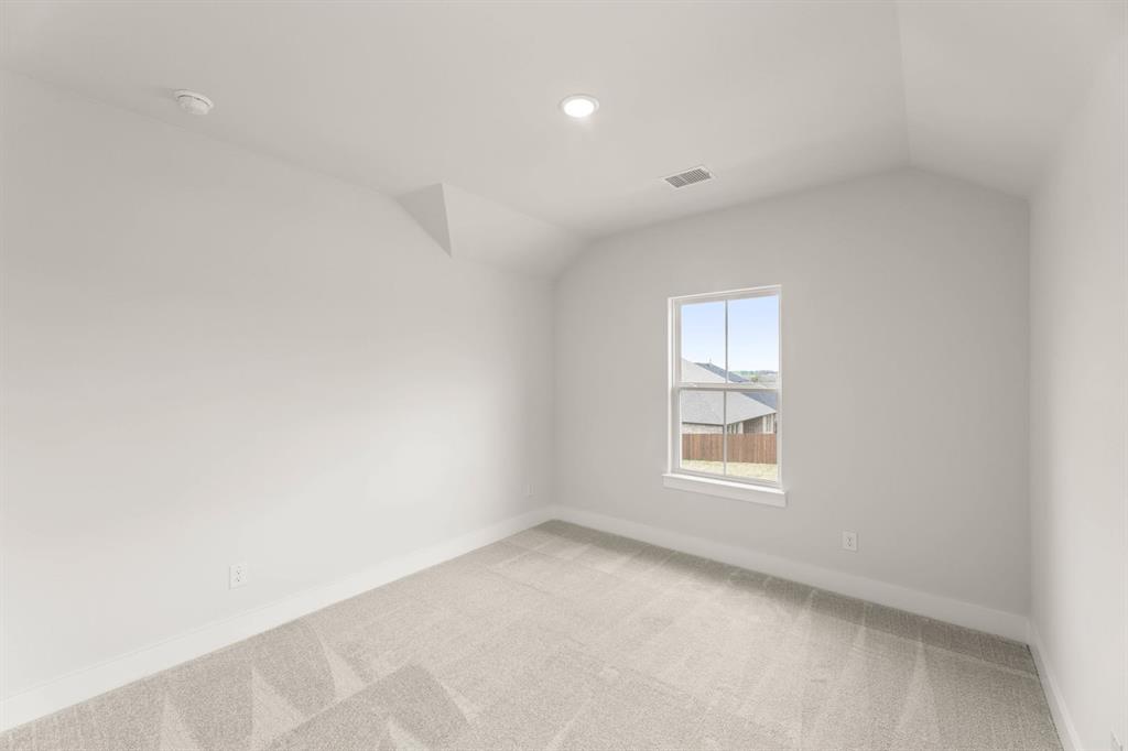 605 Aberdeen Lane Property Photo 34