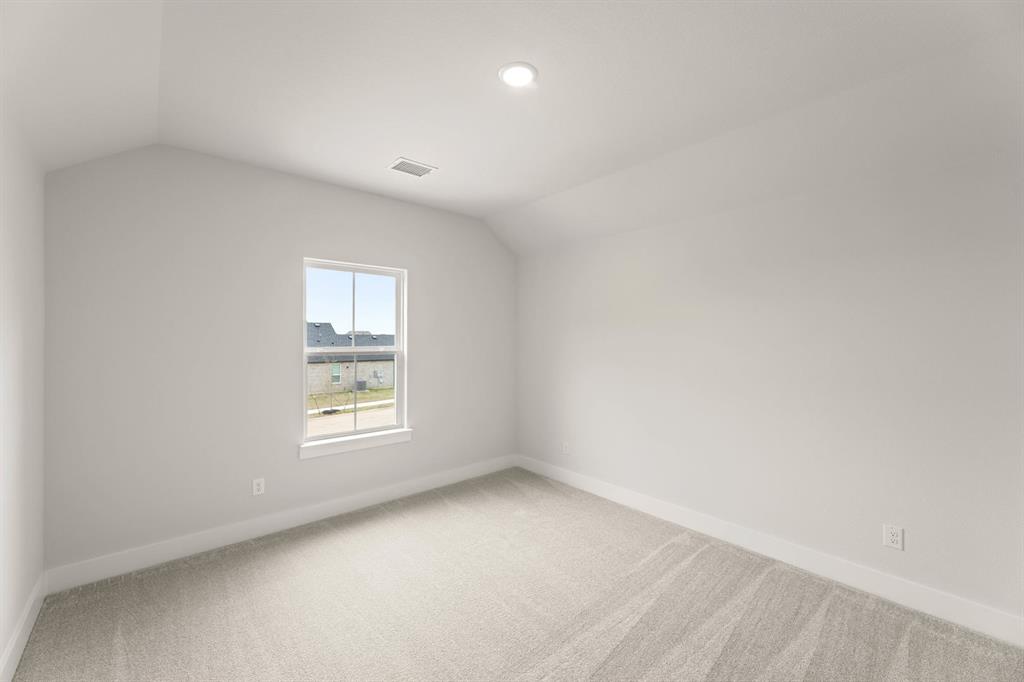 605 Aberdeen Lane Property Photo 37