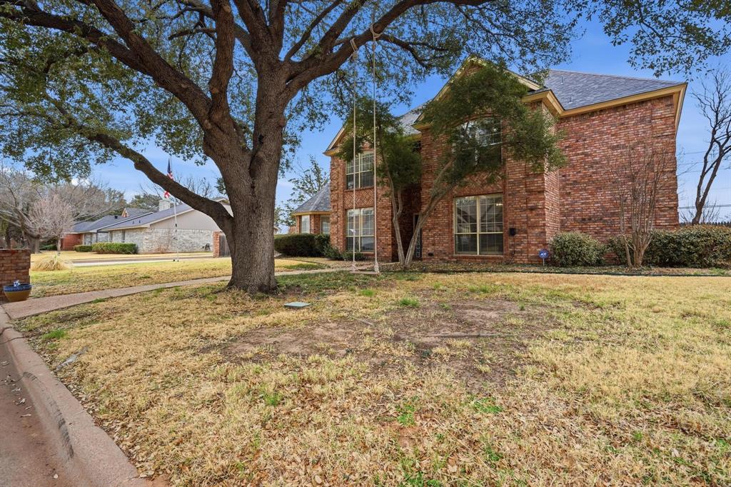 17 Cherry Hills Property Photo 2
