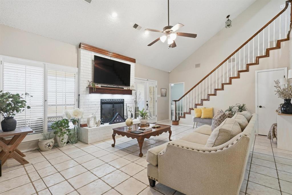 17 Cherry Hills Property Photo 7