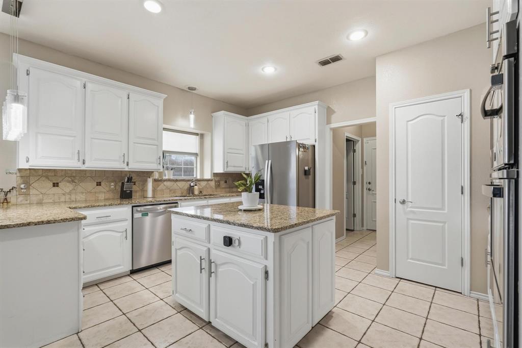 17 Cherry Hills Property Photo 13