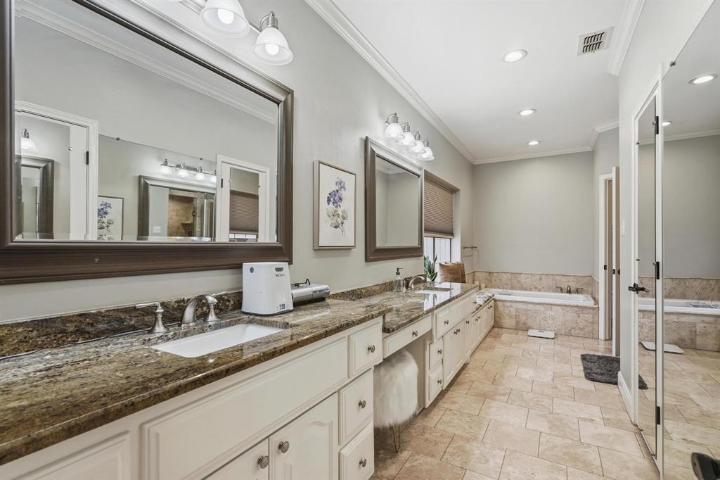 17 Cherry Hills Property Photo 26