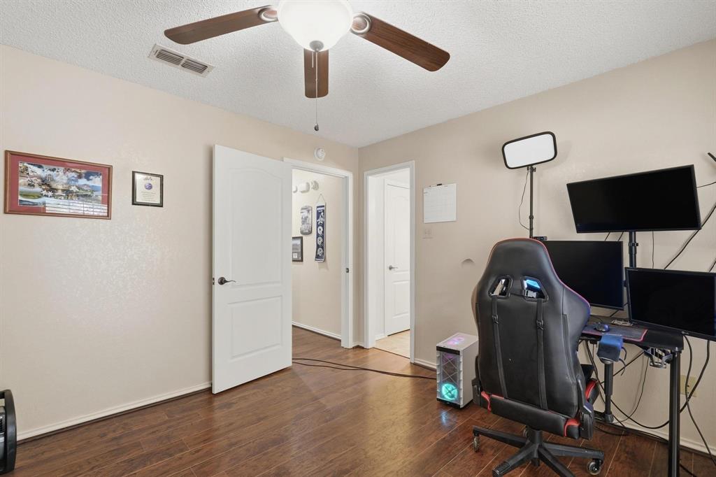 17 Cherry Hills Property Photo 33