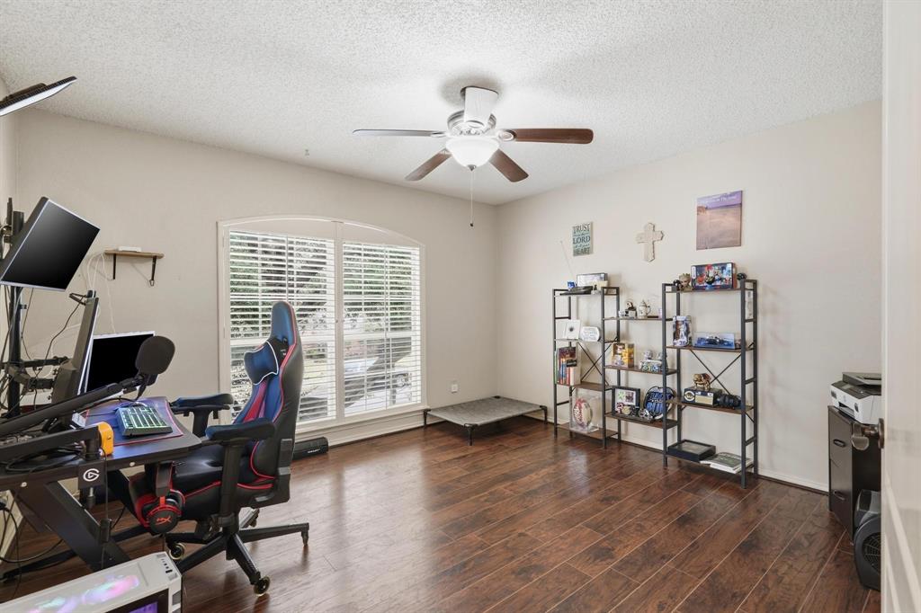 17 Cherry Hills Property Photo 34