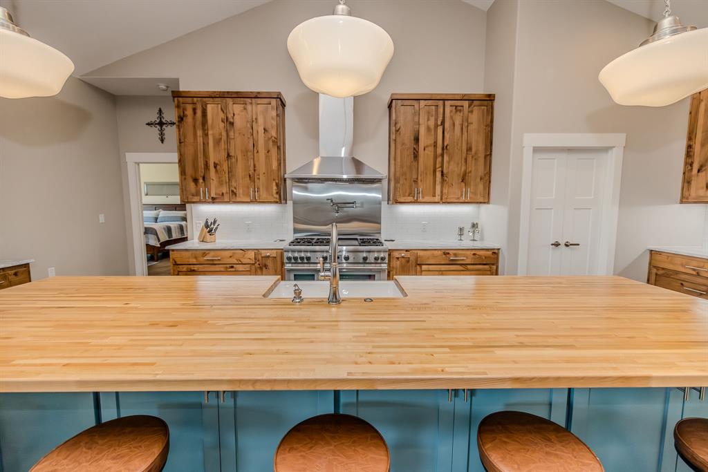 1080 Enchanted Rock Court Property Photo 7
