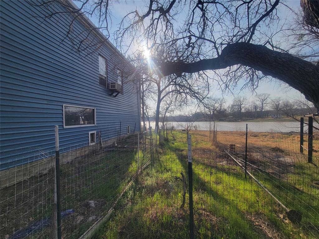 2371 Live Oak Drive Property Photo 7