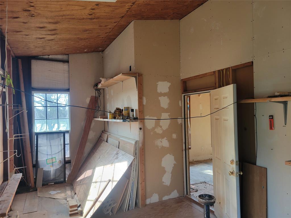 2371 Live Oak Drive Property Photo 18