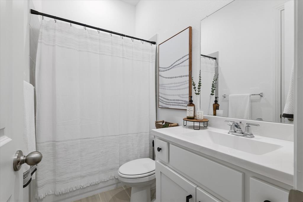 1332 Thompson Road Property Photo 23