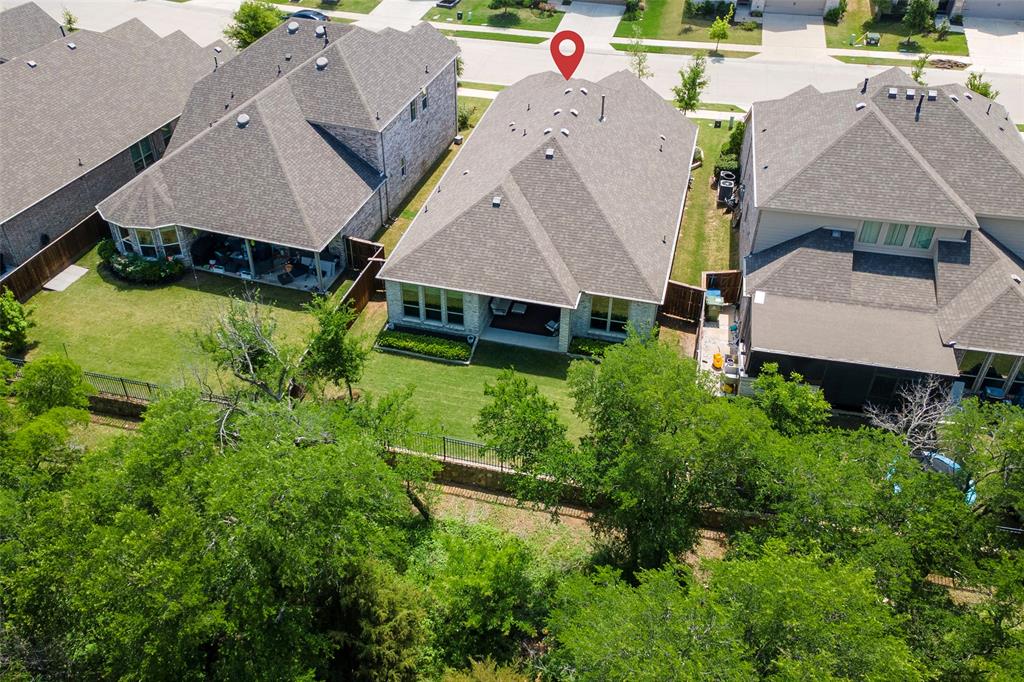 9605 Sunset Lane Property Photo 1