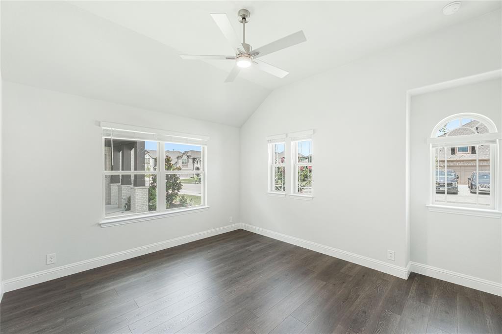 7216 Cherry Blossom Lane Property Photo 5