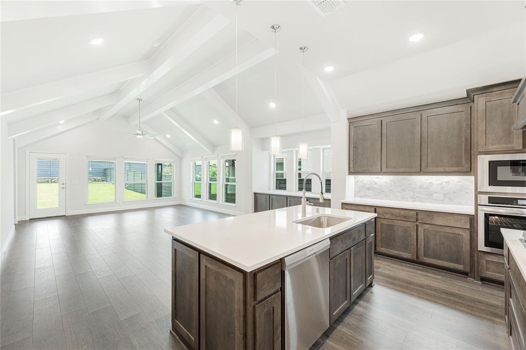 7216 Cherry Blossom Lane Property Photo 11