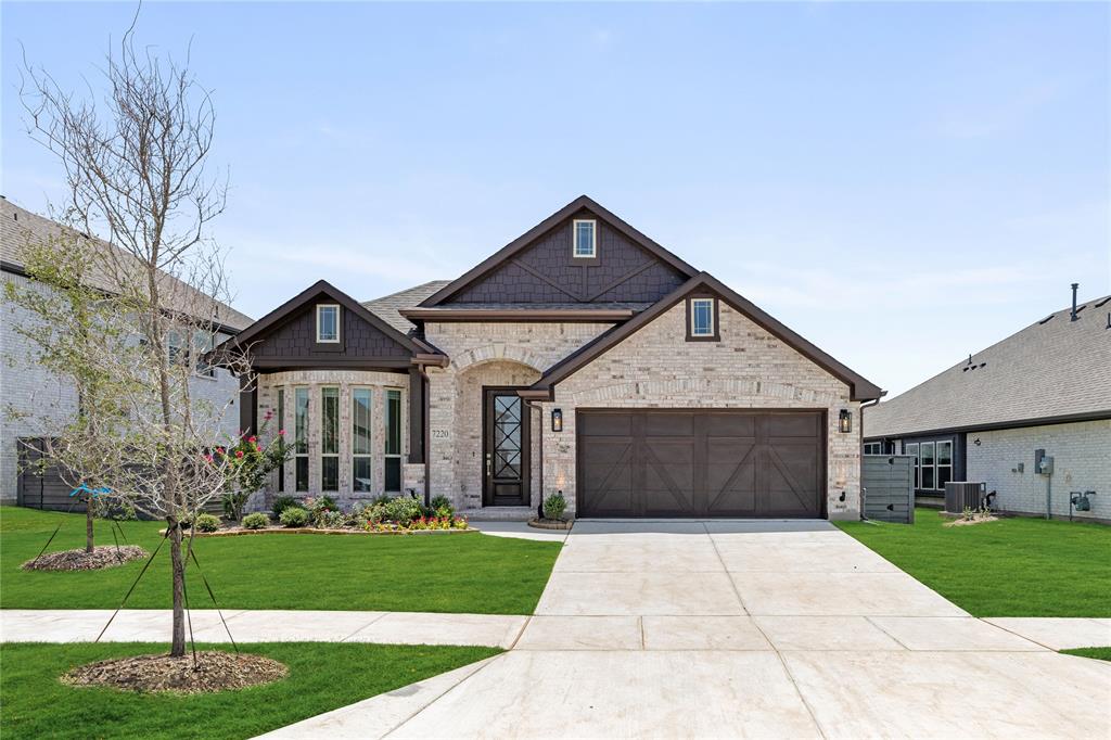 7220 Cherry Blossom Lane Property Photo 2