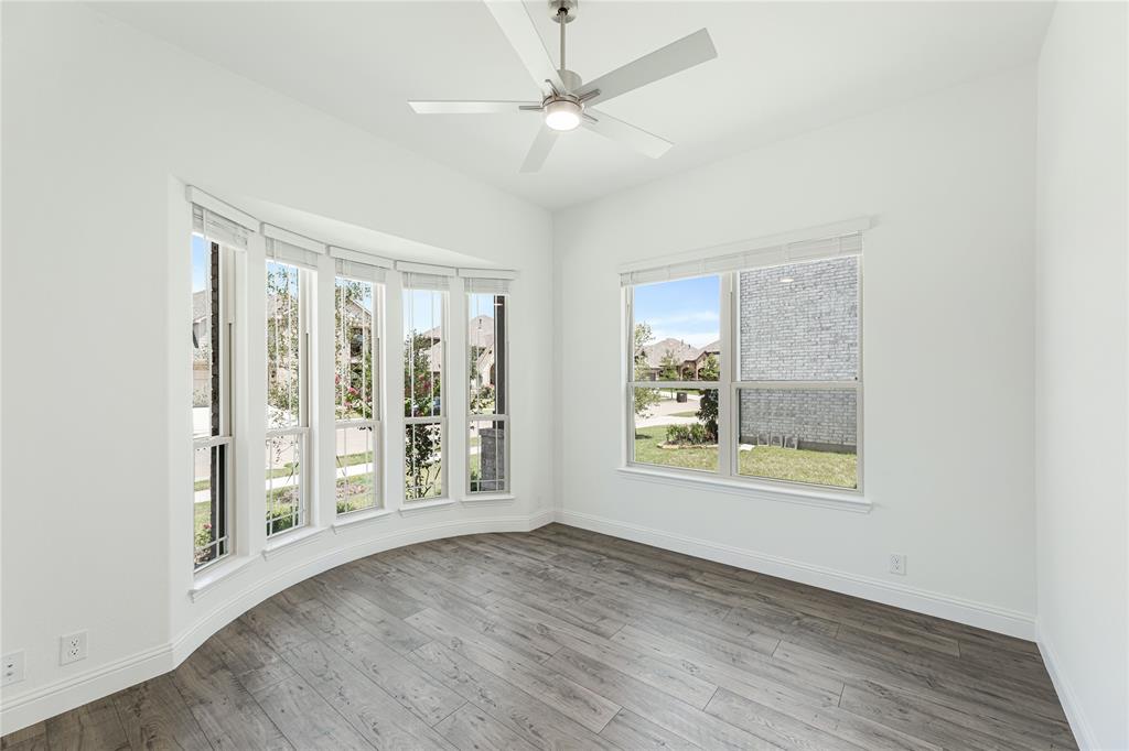 7220 Cherry Blossom Lane Property Photo 6