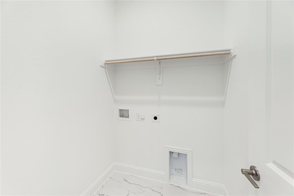 7220 Cherry Blossom Lane Property Photo 9