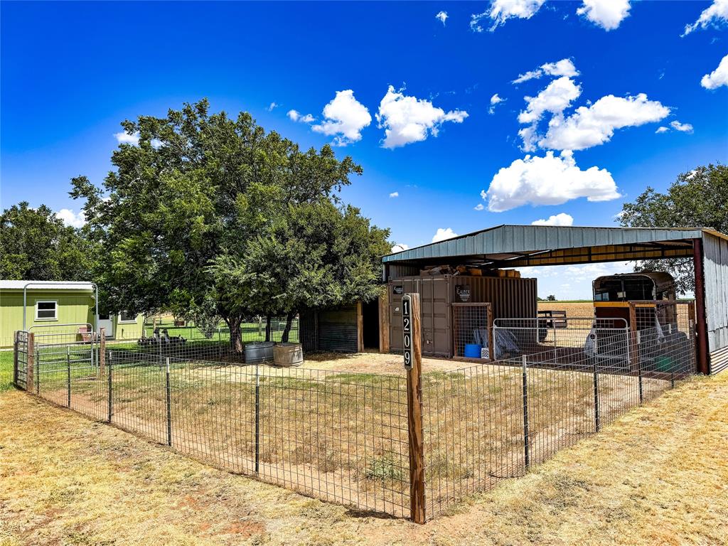 1209 Taylor Avenue Property Photo 15