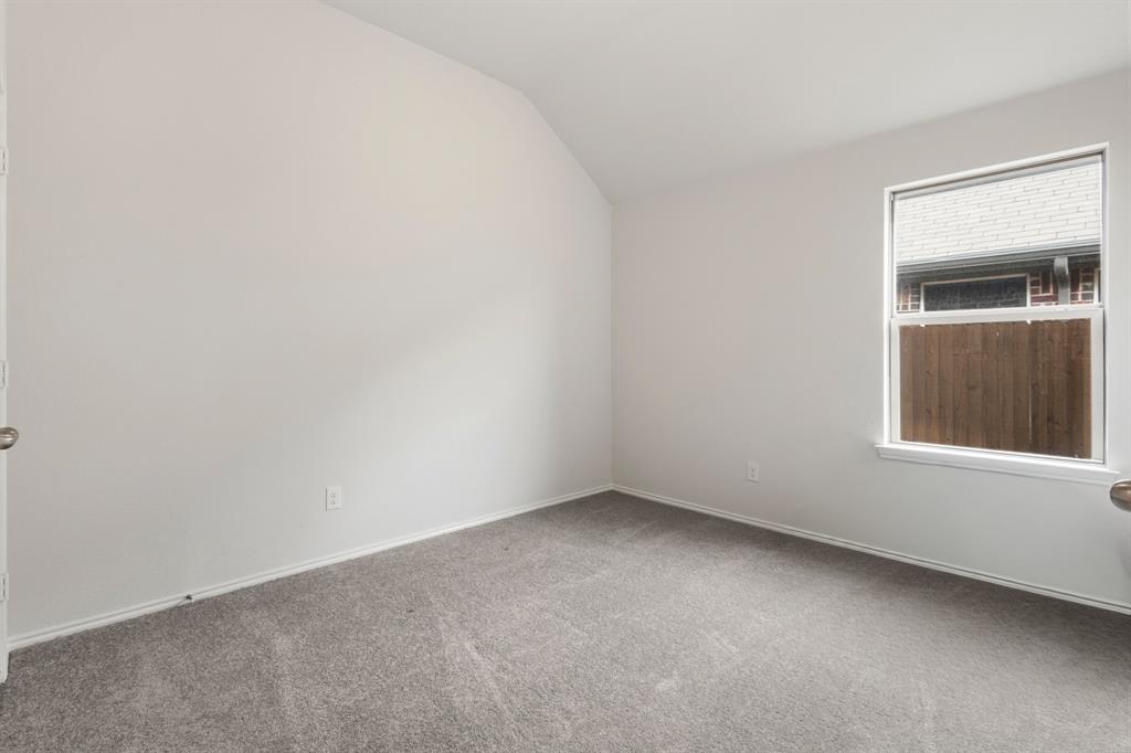 908 Madeline Lane Property Photo 23