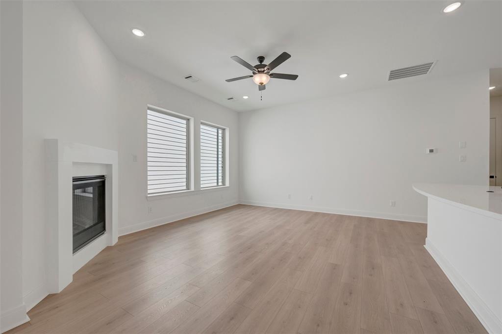 1506 Roundup Way Property Photo 11