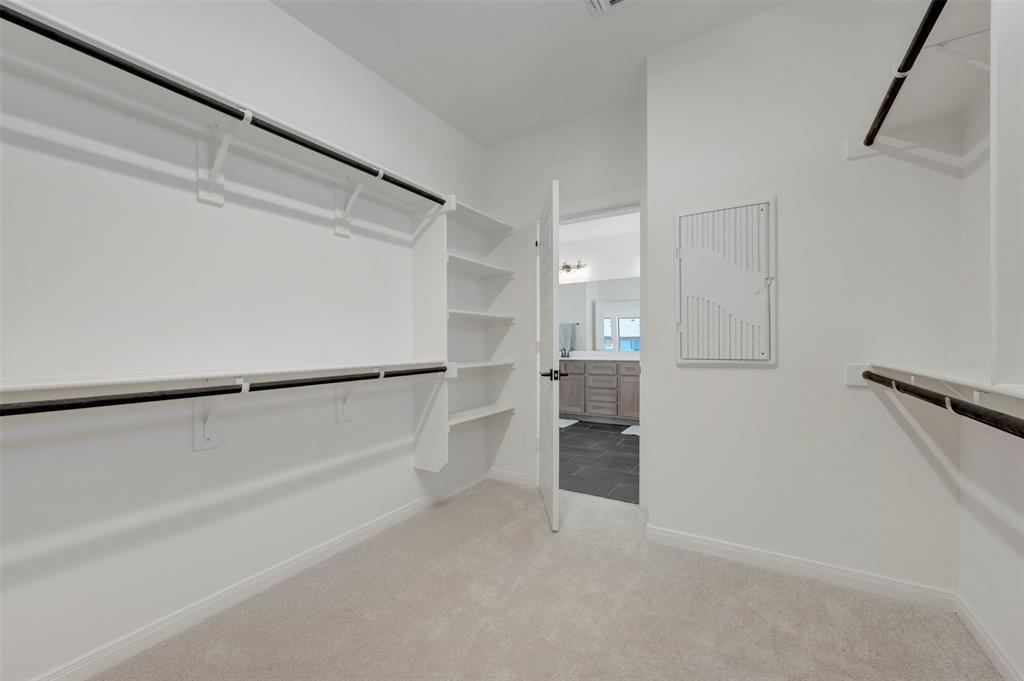 1506 Roundup Way Property Photo 27