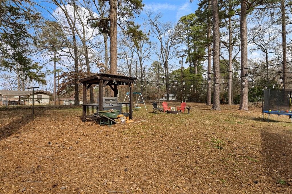 119 N Mimosa Property Photo 4