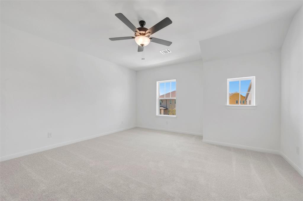 1510 Roundup Way Property Photo 22