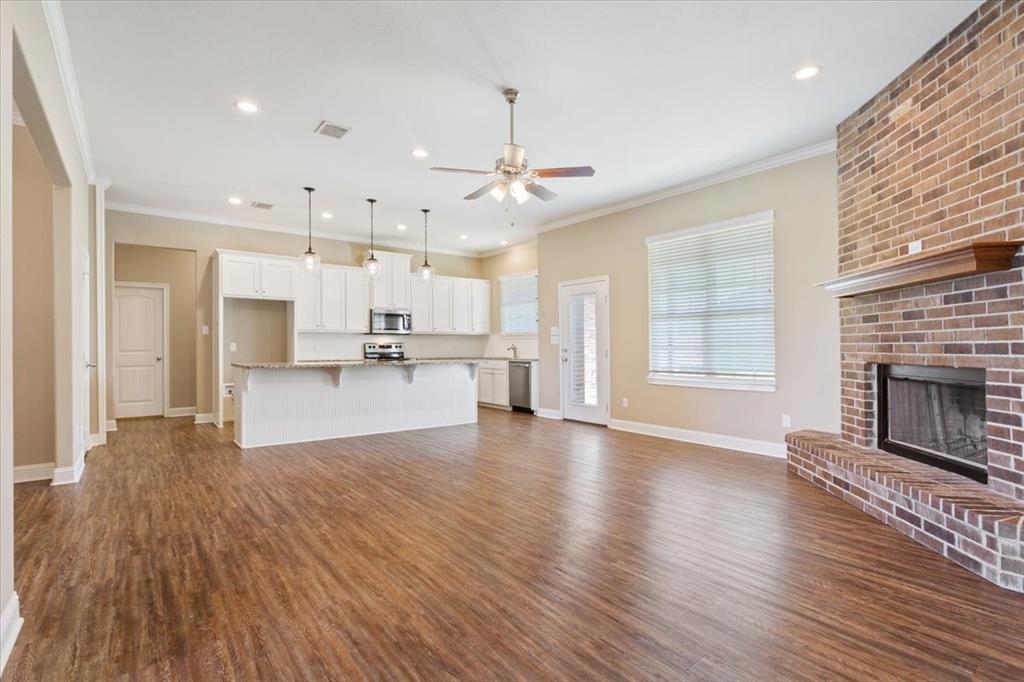 14356 China Spring Road Property Photo 8