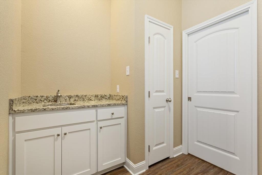14356 China Spring Road Property Photo 25