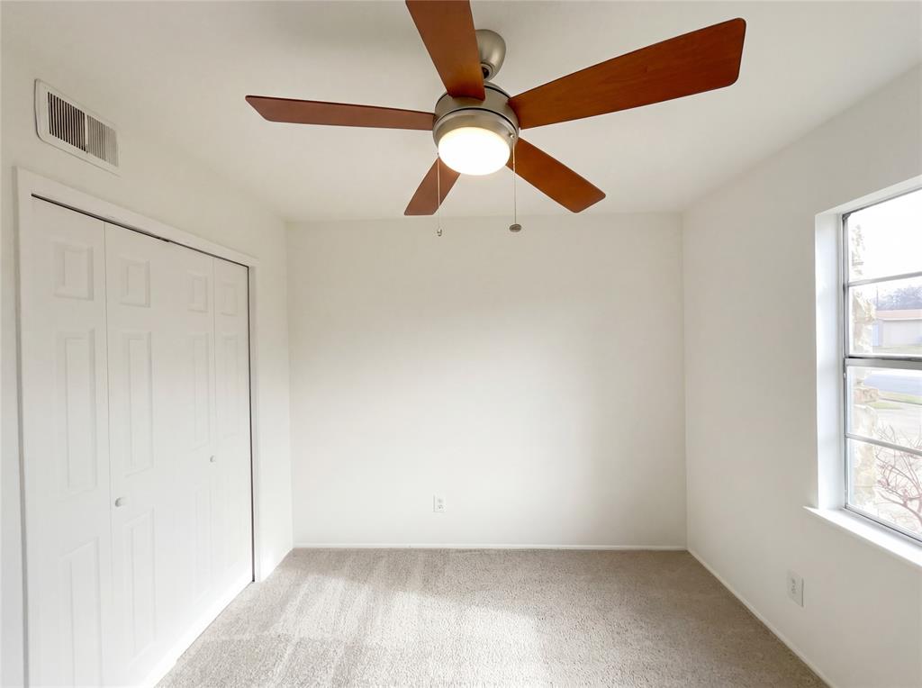 8541 Strathmore Drive Property Photo 12