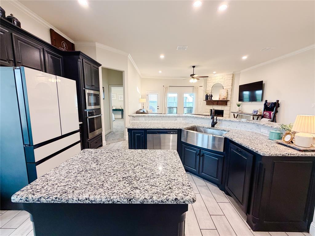 1865 Creekview Lane Property Photo 4