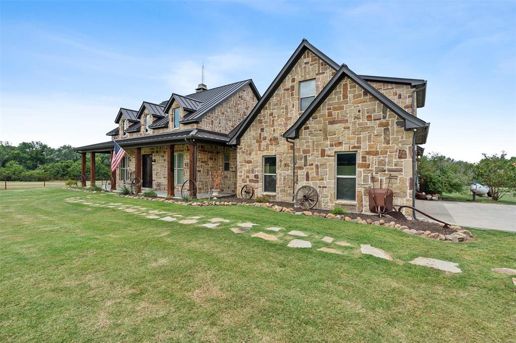 4180 N Smith Road