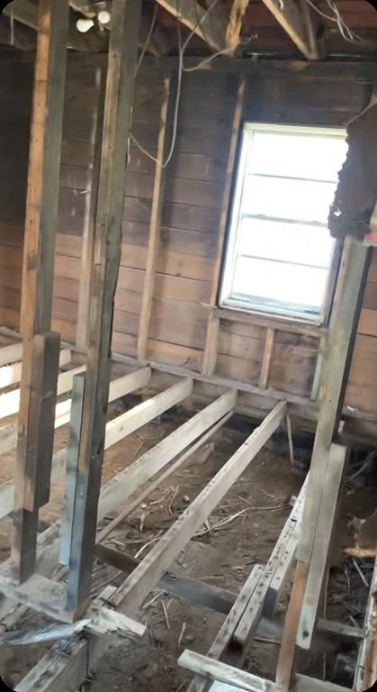 1223 Preston Street Property Photo 5