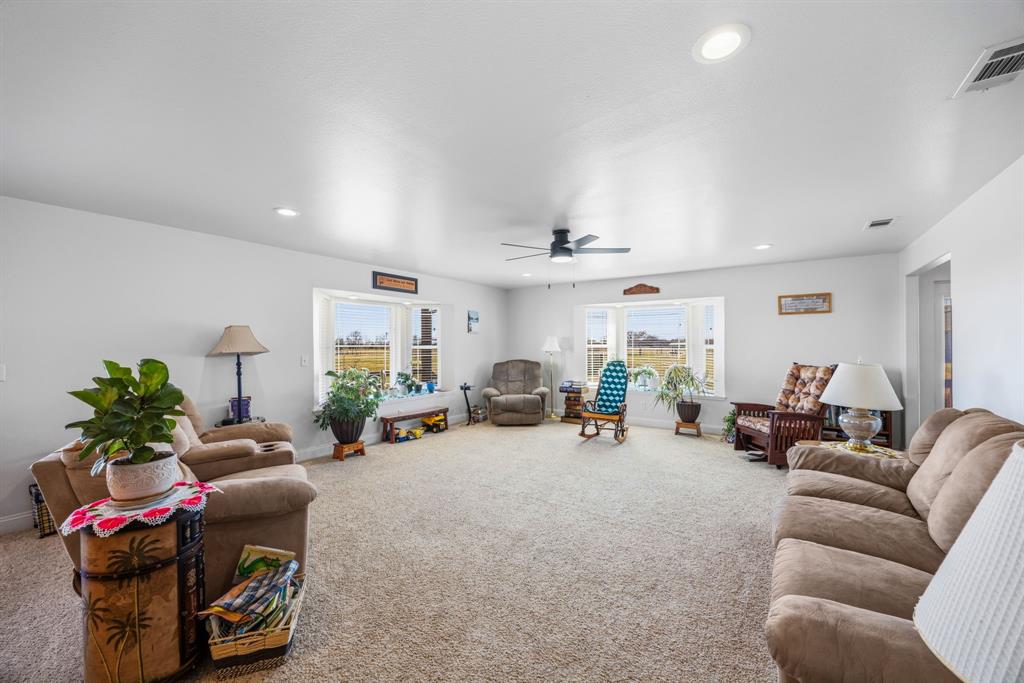 4379 County Road 4804 Property Photo 5