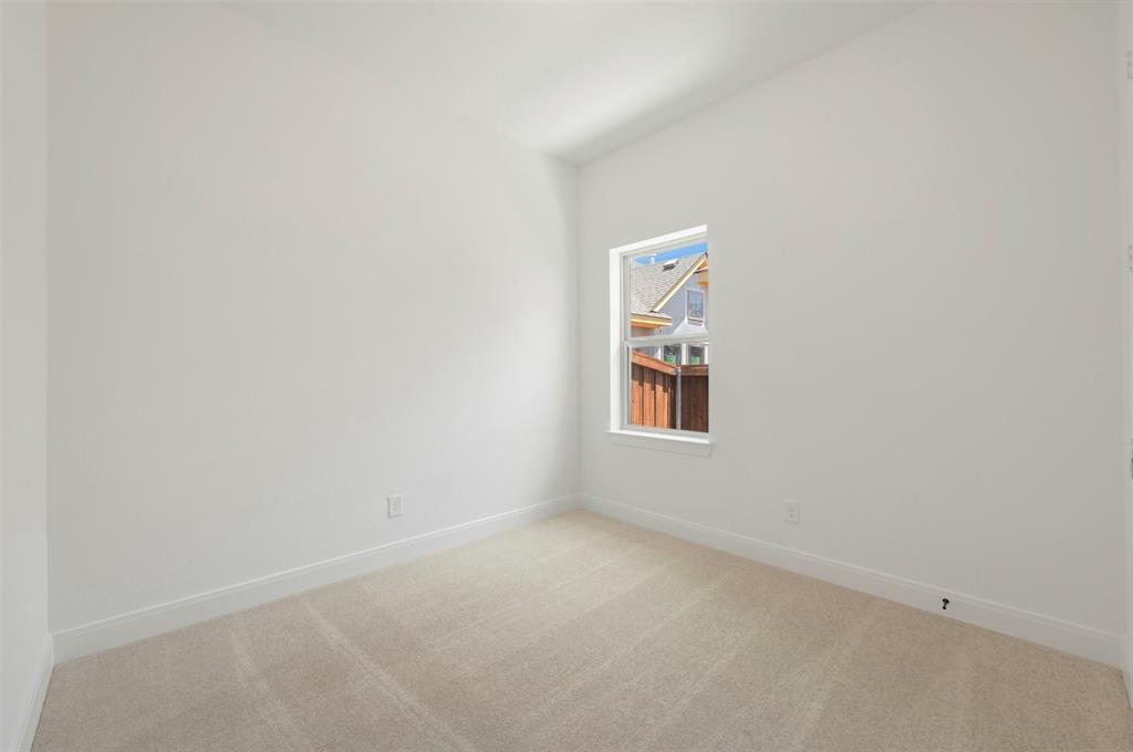 4725 Boyds Branch Drive Property Photo 37