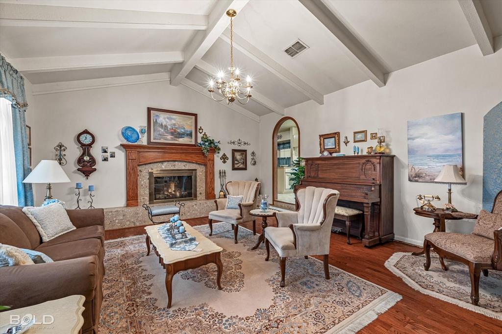 6831 North Park Lane Property Photo 9
