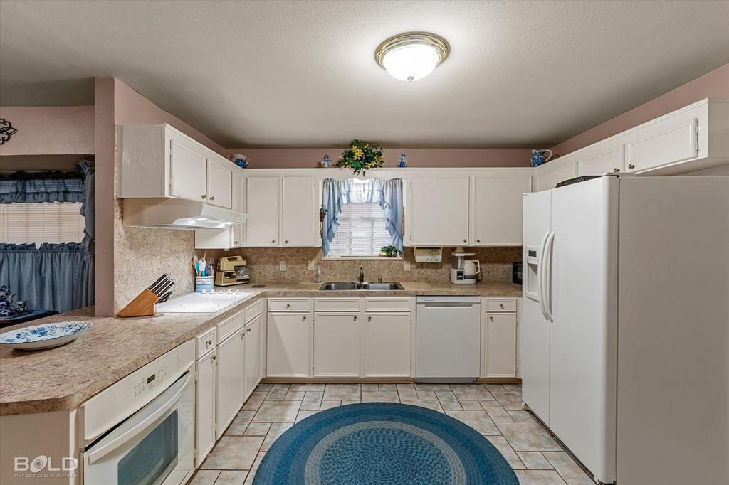 6831 North Park Lane Property Photo 13