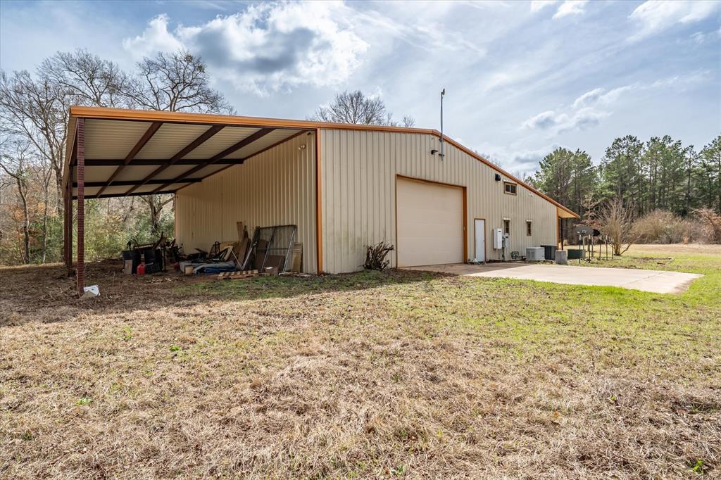 1070 Piney Grove Property Photo 7